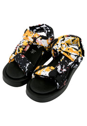 Colors of Chaos | Mellow Sandals